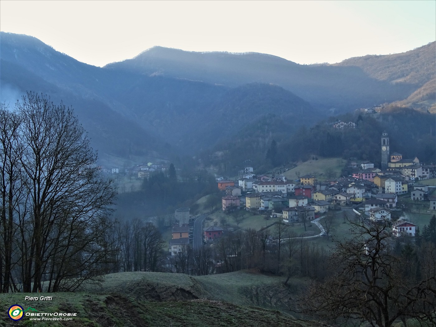 07 Da Grimolto zoom su Poscante - Cafredda da dove prende il via la mia escursione di oggi .JPG